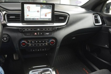 Kia Proceed Shooting Brake 1.6 T-GDI 204KM 2019 Kia Pro Cee'd 1.6 Turbo GT panorama FULL LED, zdjęcie 24
