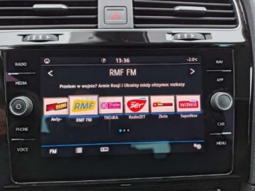 Volkswagen Golf VII Variant 2.0 TDI CR DPF BlueMotion Technology 150KM 2017 Volkswagen Golf FVmarza Kamera podgrz.fotele APP-Connect ASO 2.0 150KM, zdjęcie 19