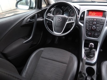 Opel Astra J Sedan 1.4 Turbo ECOTEC 140KM 2016 Opel Astra 1.4 T, Salon Polska, Serwis ASO, Skóra, zdjęcie 6