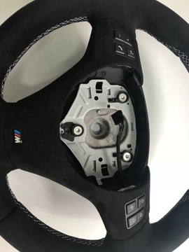 BMW E90 E91 E92 E93 E87 VOLANT M PERFORMANCE
