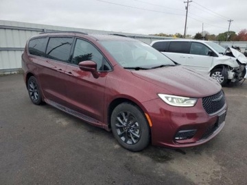 Chrysler Pacifica II 2021 Chrysler Pacifica Chrysler Pacifica Touring, od ubezpieczalni, zdjęcie 2