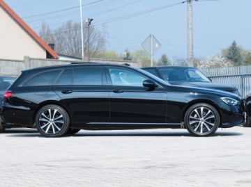 Mercedes Klasa E W214 2023 Mercedes E300e 320psi Panorama ACC hak Drive Pilot Blis Night Webasto Perła, zdjęcie 37