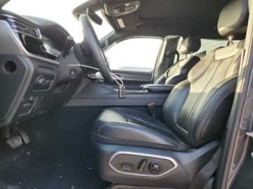 Jeep Wagoneer II 2023 Jeep Wagoneer Series III 2023 3.0 Benzyna 420KM, zdjęcie 7