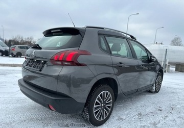 Peugeot 2008 I SUV Facelifting 1.2 PureTech 82KM 2019 Peugeot 2008 Niemcy,Klima,Kamera 1.2 Benzyna 83KM, zdjęcie 4