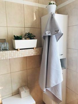 ДЕТСКОЕ ПОЛОТЕНЦЕ С КАПЮШОНОМ 75Х75 СМ LAYETTY