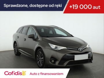 Toyota Avensis III Wagon Facelifting 2015 2.0 D-4D 143KM 2016 Toyota Avensis 2.0 D-4D, Salon Polska, VAT 23%