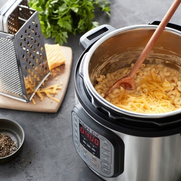 Мультиварка INSTANT POT Duo Mini 700 Вт, 3 л