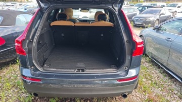 Volvo XC60 II Crossover T5 250KM 2019 VOLVO XC60 T5, Bogate wyposażenie, Dokumentacja AWD, Przebieg 9582, zdjęcie 39