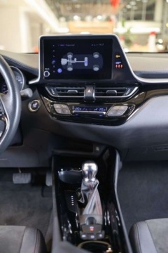 Toyota C-HR I Crossover Facelifting 1.8 Hybrid 122KM 2023 Toyota C-HR 1.8 Hybrid GPF GR Sport 1.8 Hybryda 122KM, zdjęcie 18