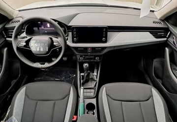 Skoda Kamiq Crossover Facelifting 1.0 TSI 115KM 2025 Skoda Kamiq 1.0 TSI 115KM EDITION 130, fabryczny hak Benzyna 115KM, zdjęcie 6