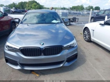 BMW Seria 5 G30-G31 2018 BMW Seria 5 2018 BMW 530E IPERFORMANCE 2.0 Hybryda 180KM, zdjęcie 4