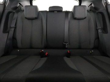 Peugeot 2008 II SUV 1.2 PureTech 130KM 2021 Peugeot 2008 automat full LED navi virtual cocpit, zdjęcie 17