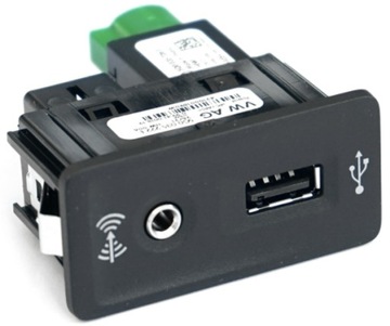 ZŁĄCZE GNIAZDO PORT AUX USB 5G0035222E ORYGINAŁ