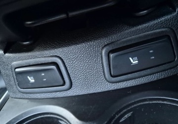 Renault Kadjar Crossover 1.5 dCi 110KM 2015 Renault Kadjar 1.5 DCI Automat BOSE Grzana szyba Zadbany 1.5 Diesel 110KM, zdjęcie 18