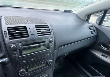 Toyota Avensis II Kombi 2.0 D-4D 126KM 2009 Toyota Avensis 2.0D4D 126KM 2009r. Salon Polska 2.0 Diesel 126KM, zdjęcie 9