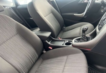 Opel Astra J Hatchback 5d 1.6 Turbo ECOTEC 180KM 2010 Opel Astra Opel Astra 1,6T 180KM, Parktronik Przod i Tyl, Oplacony, Zadbany, zdjęcie 14