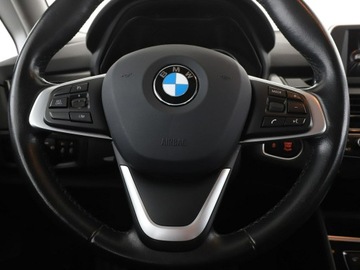 BMW Seria 2 F22-F23-F45-F46 Gran Tourer 216i 102KM 2016 BMW 216 GRATIS! Pakiet Serwisowy o wartości 800, zdjęcie 20