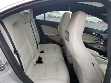 Mercedes CLA C118/X118 2019 Mercedes-Benz CLA 2019r., 4MATIC, od ubezpieczalni 2.0 Benzyna 208KM, zdjęcie 8