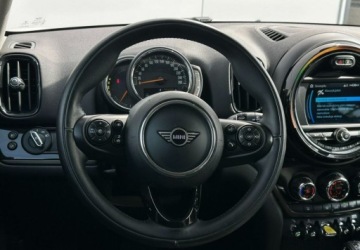 Mini Countryman F60 Crossover 1.5 Plug-in Hybrid 224KM 2020 MINI Countryman Plug-In 4x4 Navi Czujniki Parkowania Ambiente Led FV, zdjęcie 10