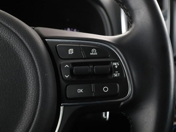 Kia Sportage IV SUV 1.7 CRDi 141KM 2017 Kia Sportage automat 140KM skóra navi kamera, zdjęcie 30