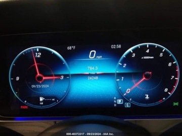 Mercedes Klasa E W213 2022 Mercedes-Benz Klasa E 2022r, 4Matic, 2.0L 2.0 Benzyna 255KM, zdjęcie 10