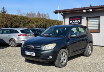 Toyota RAV4 III MPV 2.2 16V D-4D 136KM 2006 Toyota RAV4 Naped 4x4 2.2 Diesel 136KM, zdjęcie 1