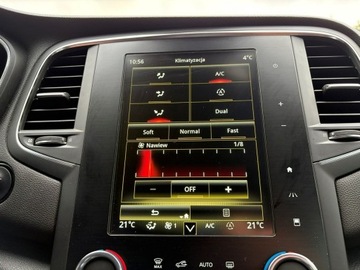 Renault Megane IV Grandtour Facelifting 1.3 TCe 140KM 2020 Renault Megane 1.3 140 KM Automat Bose Kamera, zdjęcie 23