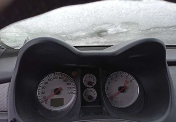 Mitsubishi Outlander I 2.0 i 16V 136KM 2006 Mitsubishi Outlander Mitsubishi Outlander 2.0 4WD Invite 2.0 Benzyna 136KM, zdjęcie 9