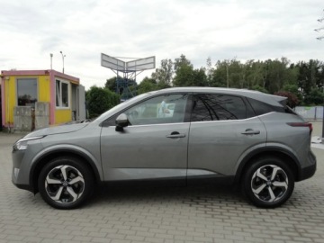 Nissan Qashqai III Crossover 1.3 DIG-T MHEV 158KM 2023 Nissan Qashqai Navi Full Led Alu 18 Digital Kamery 360 Panorama Keyless Go, zdjęcie 33