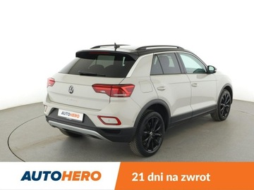 Volkswagen T-Roc I SUV Facelifting 1.0 TSI 110KM 2023 Volkswagen T-Roc klima auto full LED czujniki, zdjęcie 6