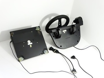 Игровой руль и педали Thrustmaster Formula T2 PC