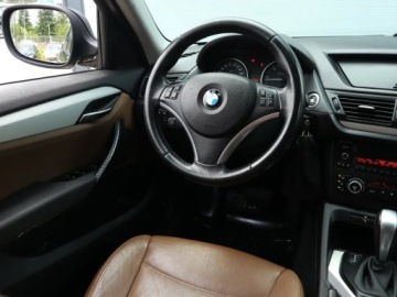 BMW X1 E84 Crossover xDrive20d 177KM 2009 BMW X1 xDrive20d, 174 KM, 4X4, Automat, Skóra, zdjęcie 6
