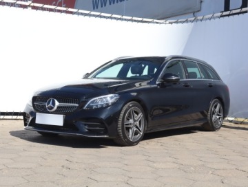 Mercedes Klasa C W205 Kombi Facelifting 2.0 300d 245KM 2019 Mercedes C C 300 d, 241 KM, Automat, Skóra, Navi, zdjęcie 1