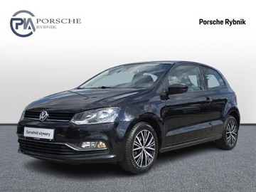 Volkswagen Polo V Hatchback 3d Facelifting 1.2 TSI BlueMotion Technology 90KM 2016 Volkswagen Polo 1.2 TSI 90KM Comfortline klima nav