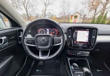Volvo XC40 Crossover 1.5 T3 156KM 2018 VOLVO XC40 1.5 T Pamiec full Led Alu navi Kamera, zdjęcie 24