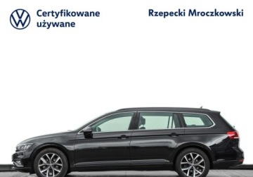 Volkswagen Passat B8 Variant Facelifting 2.0 TDI SCR 150KM 2023 Volkswagen Passat 2.0TDI 150KM DSG, Business, App Connect, Pakiet Zimowy,, zdjęcie 7