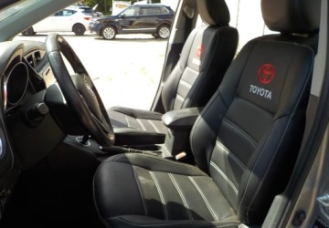 Toyota Auris II 2016 Toyota Auris Okazja 1.8 Hybryda 100KM, zdjęcie 16