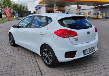 Kia Ceed II Hatchback 5d Facelifting 1.4 DOHC 100KM 2017 Kia Ceed Salon Polska 1.4 Benzyna 100KM, zdjęcie 2