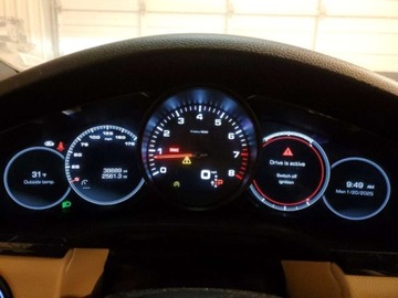 Porsche Cayenne III 2019 Porsche Cayenne 2019 PORSCHE CAYENNE 3.0 Benzyna 335KM, zdjęcie 11