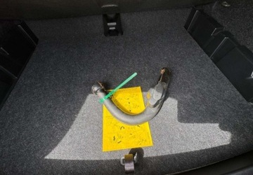 Volvo V40 II Cross Country 2.0 D3 DRIVE-E 150KM 2016 Volvo V40 Bardzo zadbany pelen serwis 2.0 Diesel 150KM, zdjęcie 28