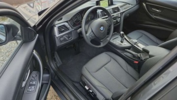 BMW Seria 3 F30-F31-F34 Limuzyna Facelifting 2.0 320i 184KM 2016 BMW Seria 3 2,0 benzyna 184 KM NAVI Full LED automat X-drive zarejestrowany, zdjęcie 5