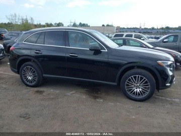 Mercedes GLC C254/X254 2023 Mercedes-Benz GLC 300 4Matic 2023 2.0l 2.0 Benzyna 255KM, zdjęcie 1