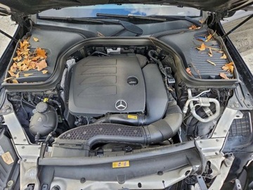 Mercedes GLC C253 2021 Mercedes-Benz GLC Coupe 300 4Matic 2021 2.0 Benzyna 255KM, zdjęcie 6