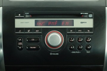 Suzuki SX4 I Hatchback Facelifting 1.6 DDiS 90KM 2009 Suzuki SX4 1.6 DDiS, Salon Polska, 1. Właściciel, zdjęcie 8