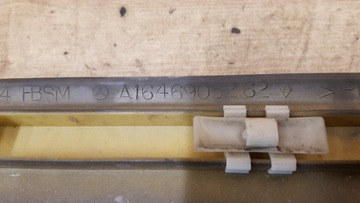 LIŠTA DVEŘE PŘEDNÍ PRAVÁ MERCEDES W164