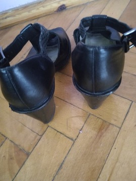 Buty Clarks czarne r.35,5