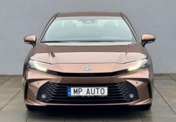 Toyota Camry IX Sedan 2.5 Hybrid Dynamic Force 218KM 2024 Toyota Camry 2.5 Hybrid 218KM Comfort salon PL gwarancja kamera 2.5 218KM, zdjęcie 1