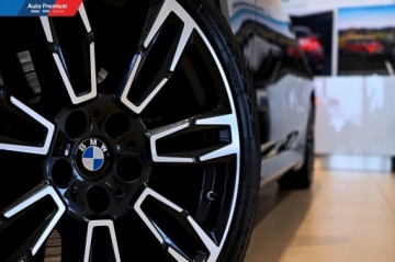 BMW Seria 5 G90-91 Touring 2.0 520d 197KM 2024 BMW Seria 5 520d xDriveFV23Repair InclusiveAdaptacyjny Reflektor LEDM Sport, zdjęcie 24