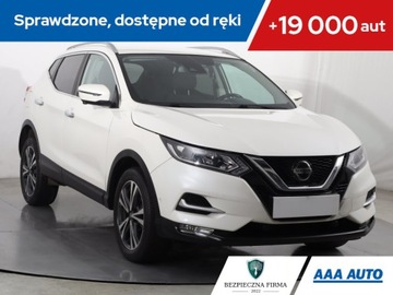 Nissan Qashqai II Crossover Facelifting 1.3 DIG-T  160KM 2019 Nissan Qashqai 1.3 DIG-T, Salon Polska