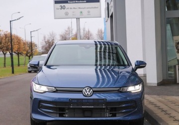 Volkswagen Golf VIII Hatchback Facelifting 1.5 TSI 116KM 2025 Volkswagen Golf Pakiet Zimowy, tapicerka ArtVelours, od reki 1.5 Benzyna, zdjęcie 6